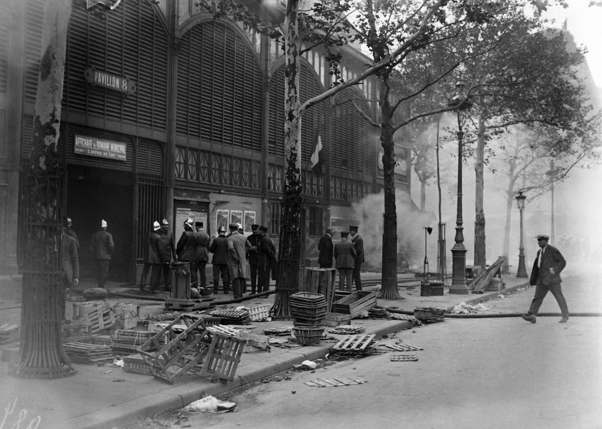 Violent Fire at Les Halles Wholesale Marketplace, 1929