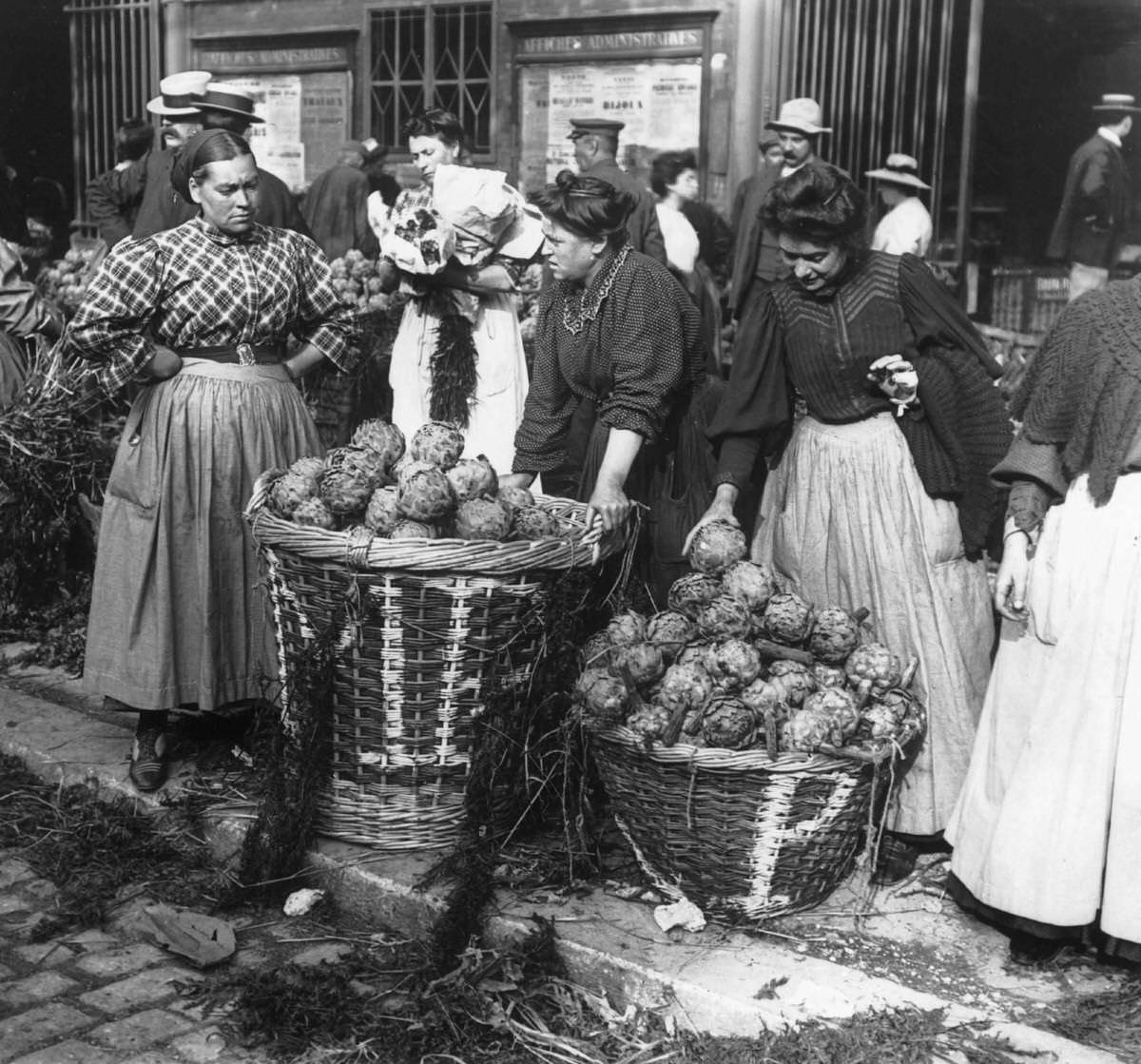 Vegetable-seller at the "Halles" of Paris, 1900.