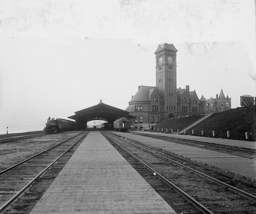 C & NW Ry. [i.e. Chicago and North Western Railway] Station, Milwaukee, 1890s