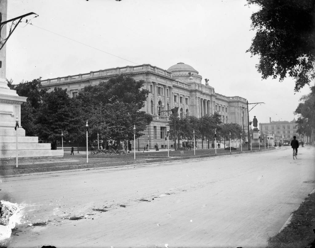 Grand Avenue of the Milwaukee Public Library, Milwaukee, Wisconsin, 1898.