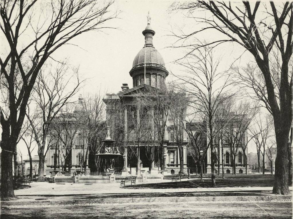 Exterior view of the old Court House with park in front of it, Milwaukee, Wisconsin, 1885.