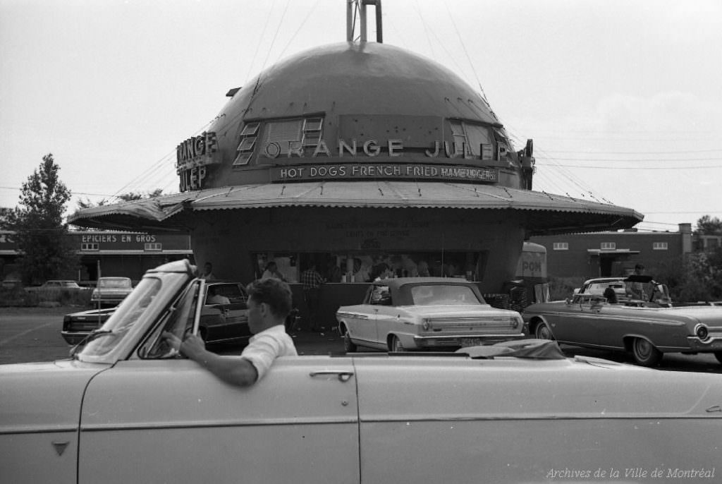 Orange Julep, Decarie, 1964