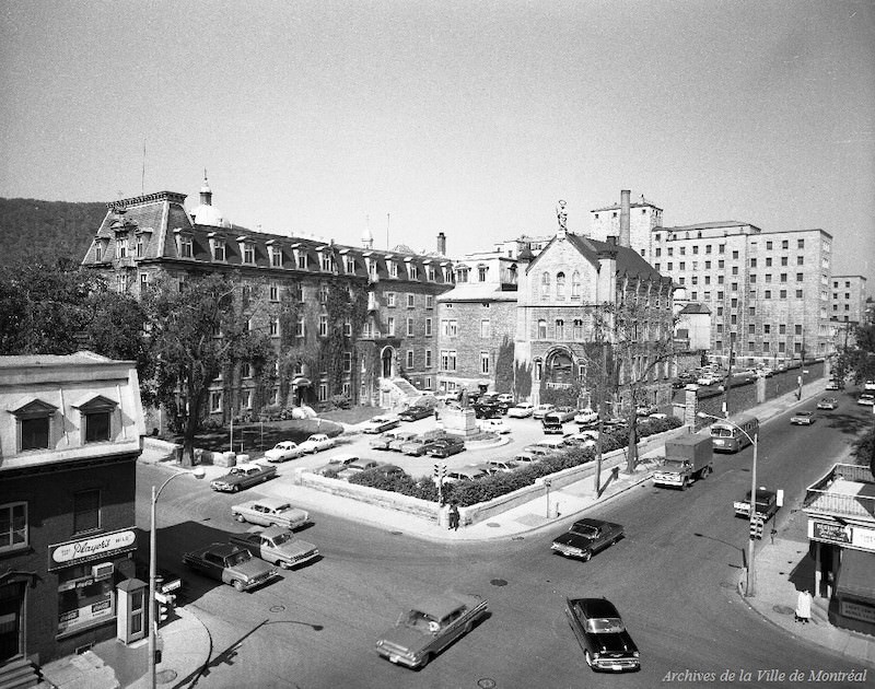 Hotel Dieu Hospital, 1961