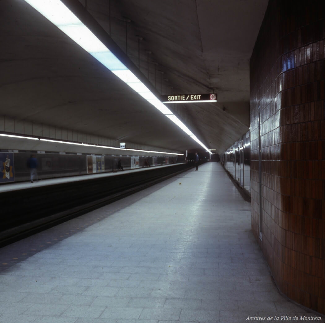 Laurier metro station, 1967