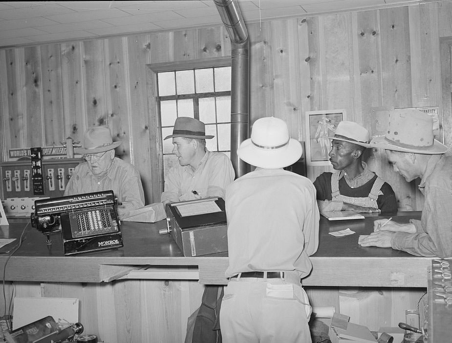 Members of the United Producers and Consumers Cooperative in one of the offices of the association, Phoenix, Arizona, 1940