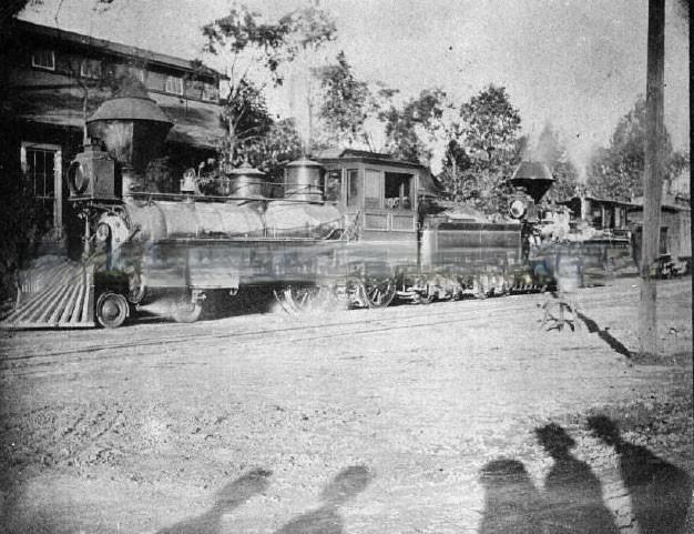 Railroad engines in Sacramento. 1880s