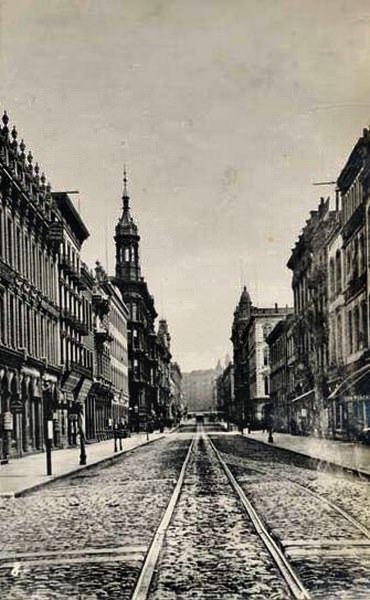 Montgomery Street looking south from Sacramento, 1880
