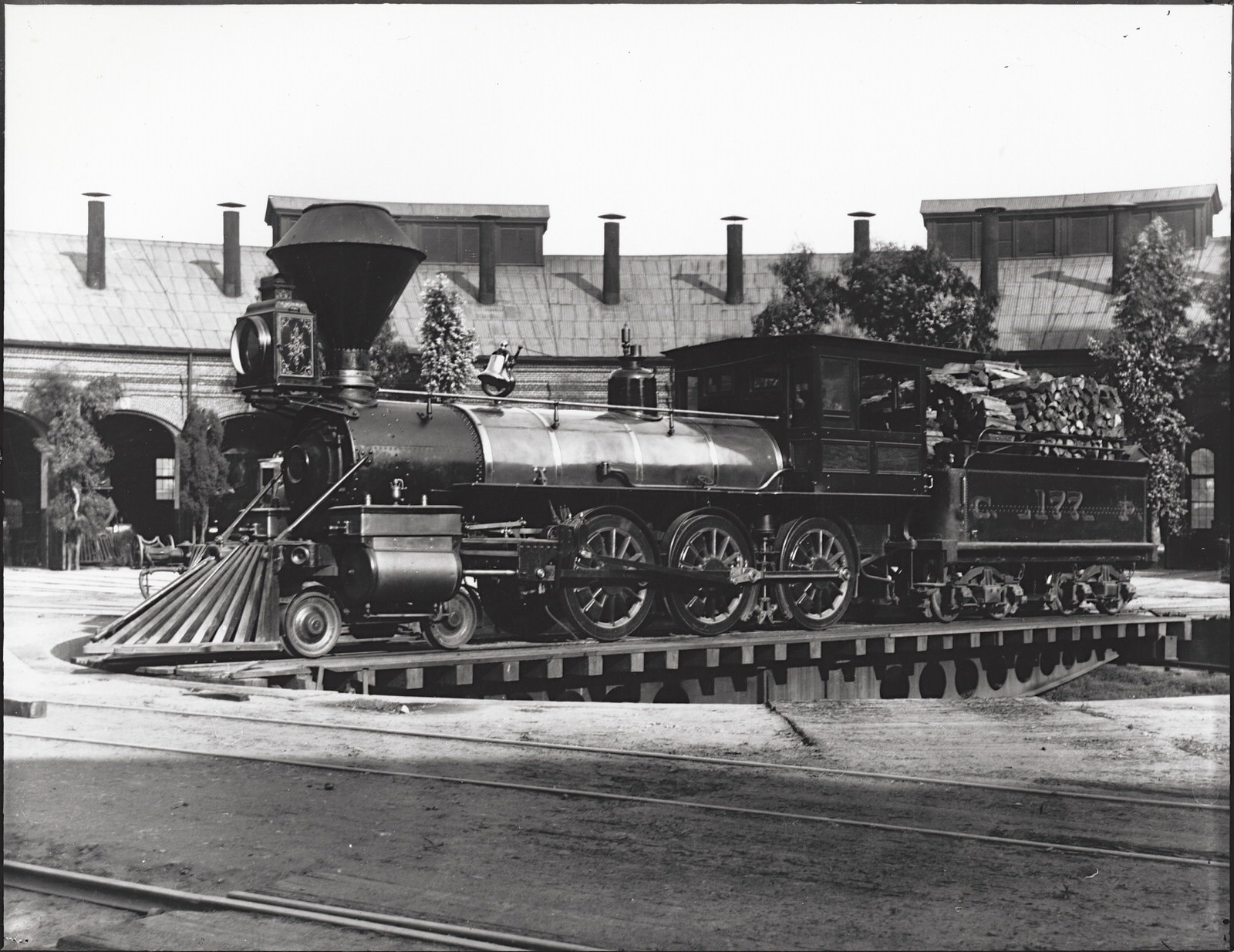 Central Pacific Railroad steam locomotive second No. 177, 1886