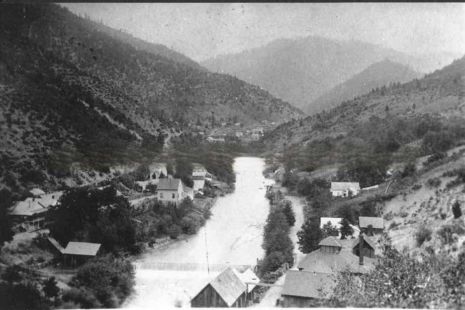 Village in the foothills, 1880