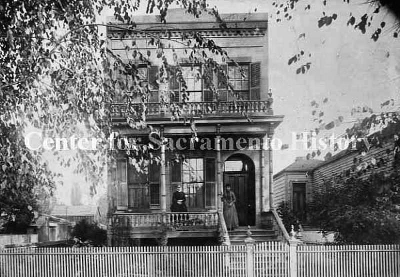 View of the Henry and Jane Montfort home at 1519 7th Street in 1887.