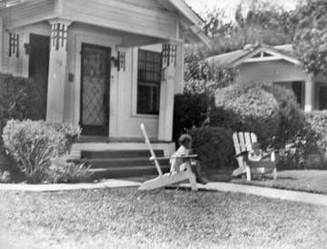 Albert "Don Albert" Dominique residence, 806 Lombrano Street, San Antonio, 1950s