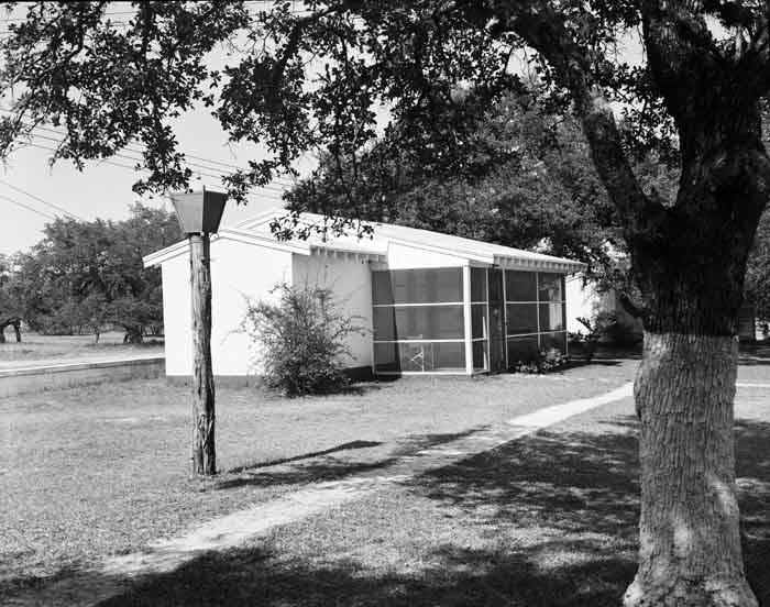Guest quarters with screened porches at Lost Valley Resort Ranch, 1950