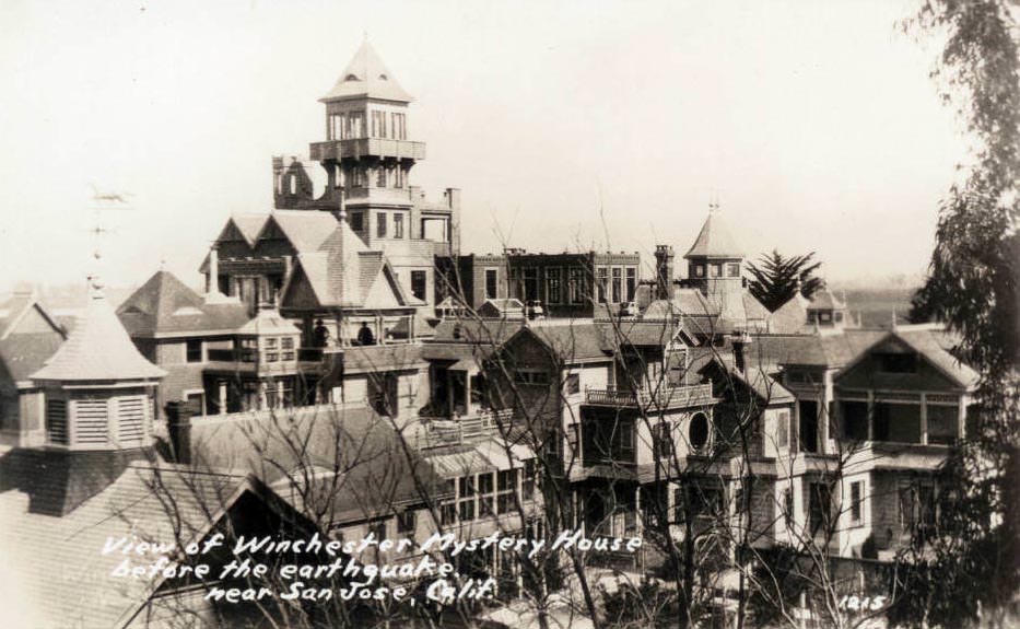 Winchester Mystery House before the 1906 Earthquake.