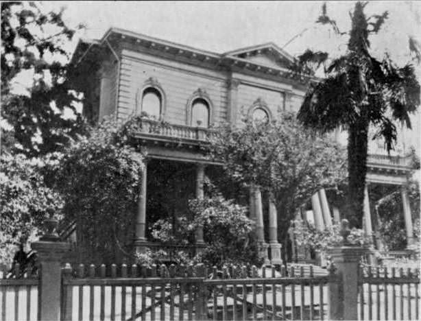 Earthquake Damaged Dougherty House, 1906