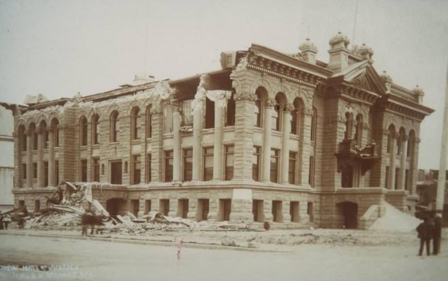 Hall of Justice 1906 Earthquake damage.