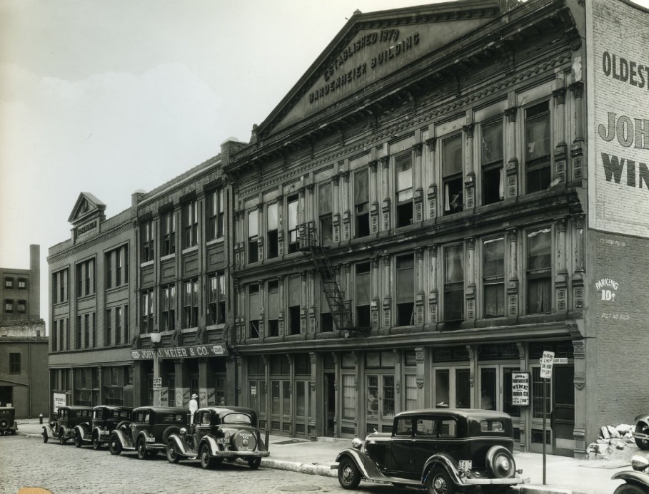 Bardenheir Building, 1935