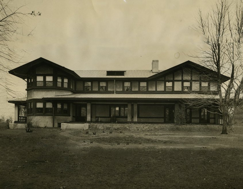 Building Sold to the Cenacle Sisters for Use as a House of Retreats, 1930