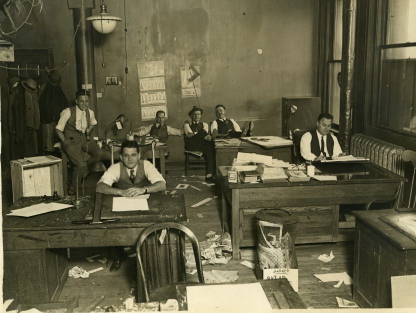 Globe-Democrat Art Department, 1931