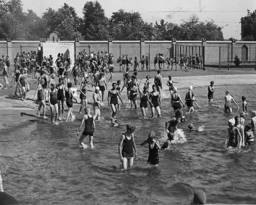 Fairgrounds Swimming Pool, 1932