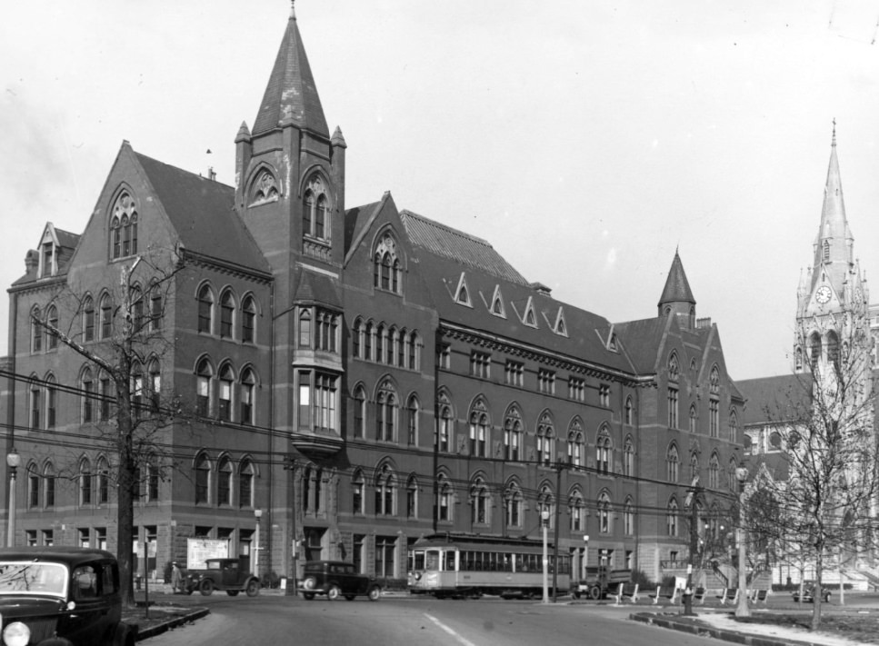St. Louis University, 1935