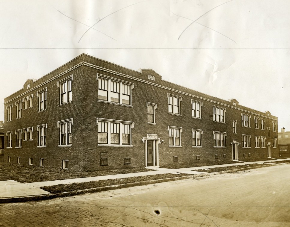 New South St. Louis Apartment, 1930