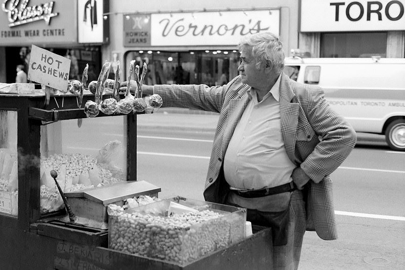 Yonge Street, Toronto, 1980