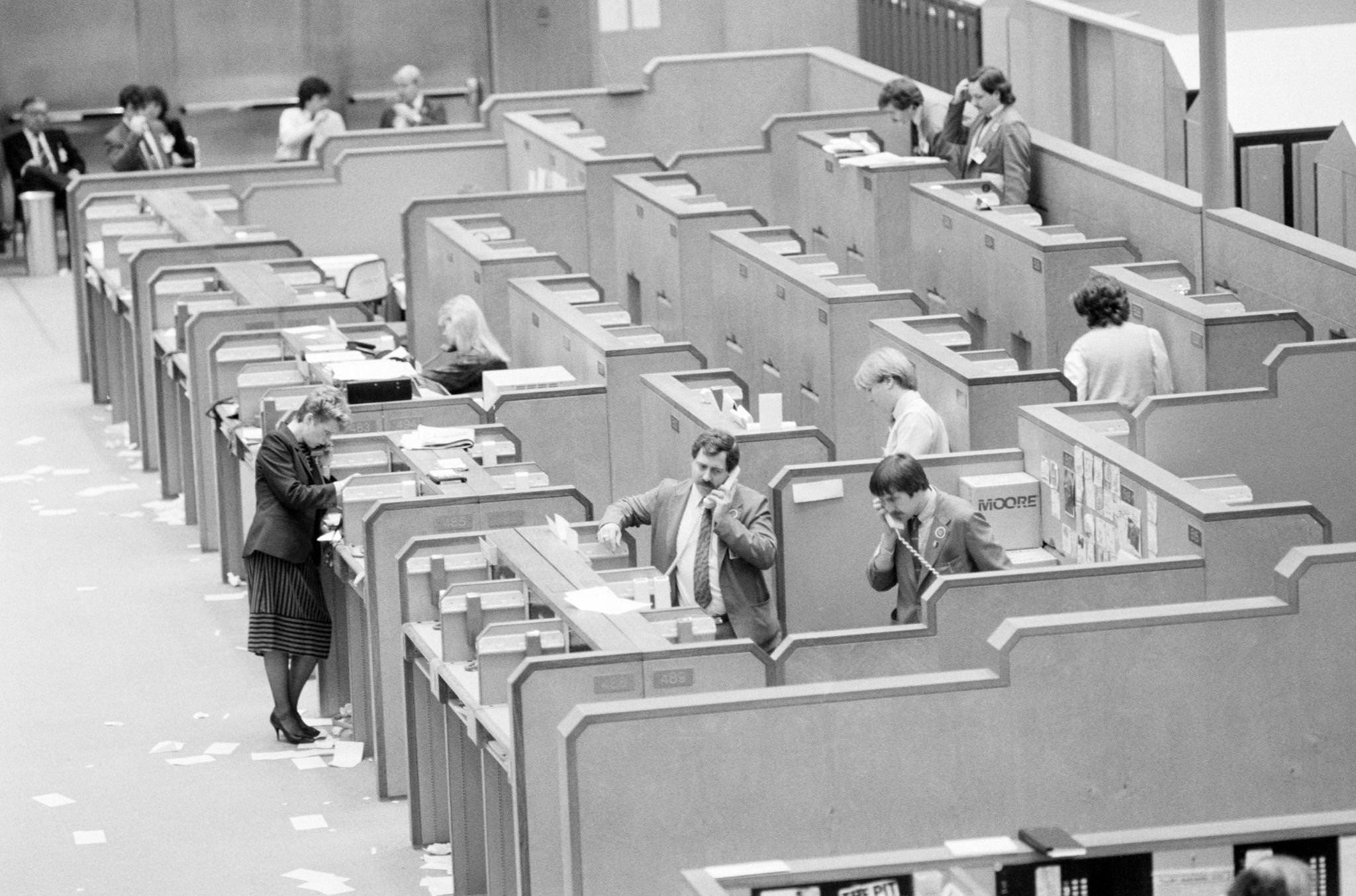 The Toronto Stock Exchange in Canada, 1987