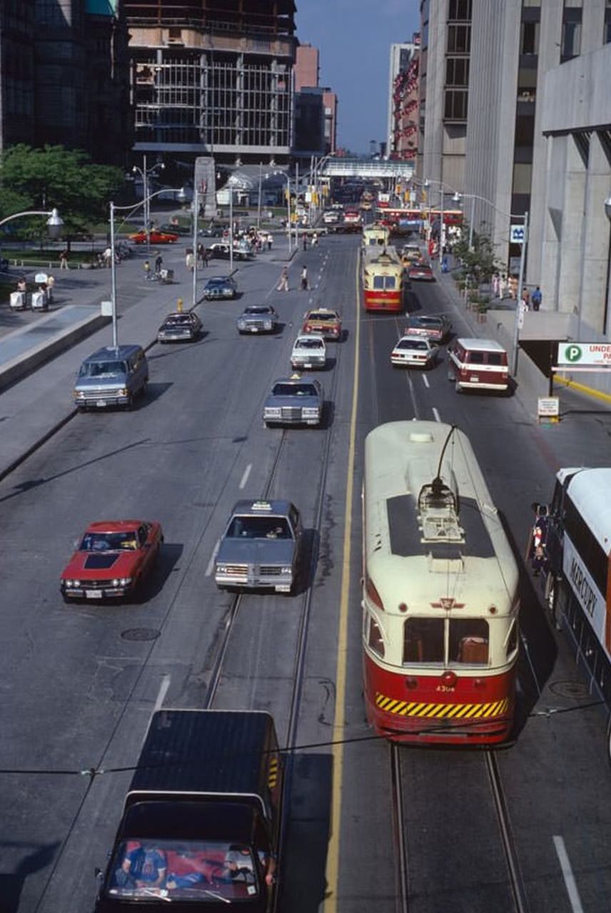 Overhead view of Queen near City Hall, July 8, 1980