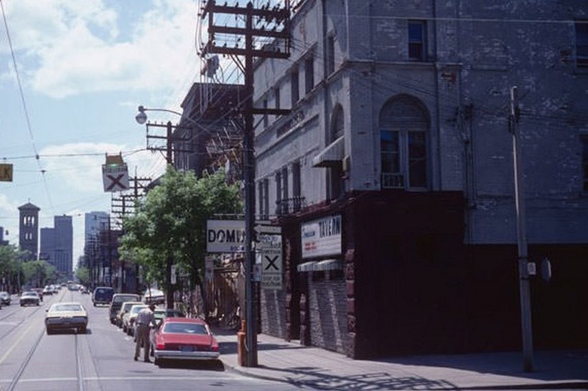 The Dominion on Queen during the bad old days. June 6, 1981.