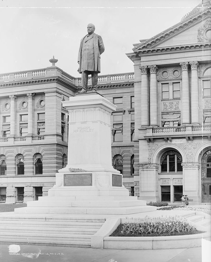 McKinley statue, Toledo, Ohio, 1905.