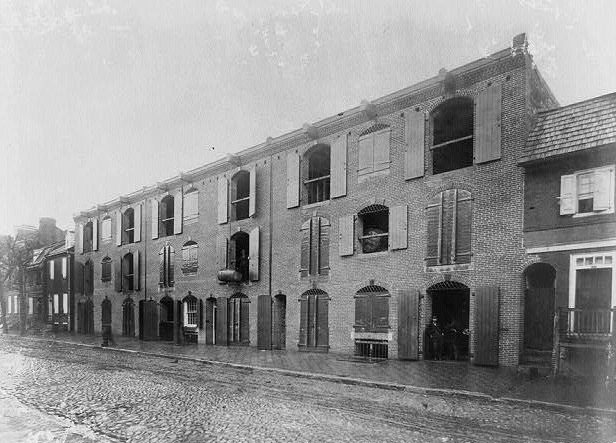 Queen Street warehouse, Alexandria, 1860