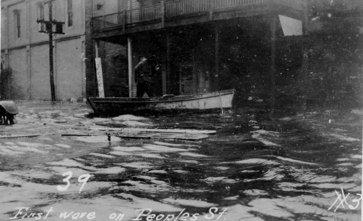 Deep flood waters on Peoples Street in Corpus Christi after the hurricane of 1919.