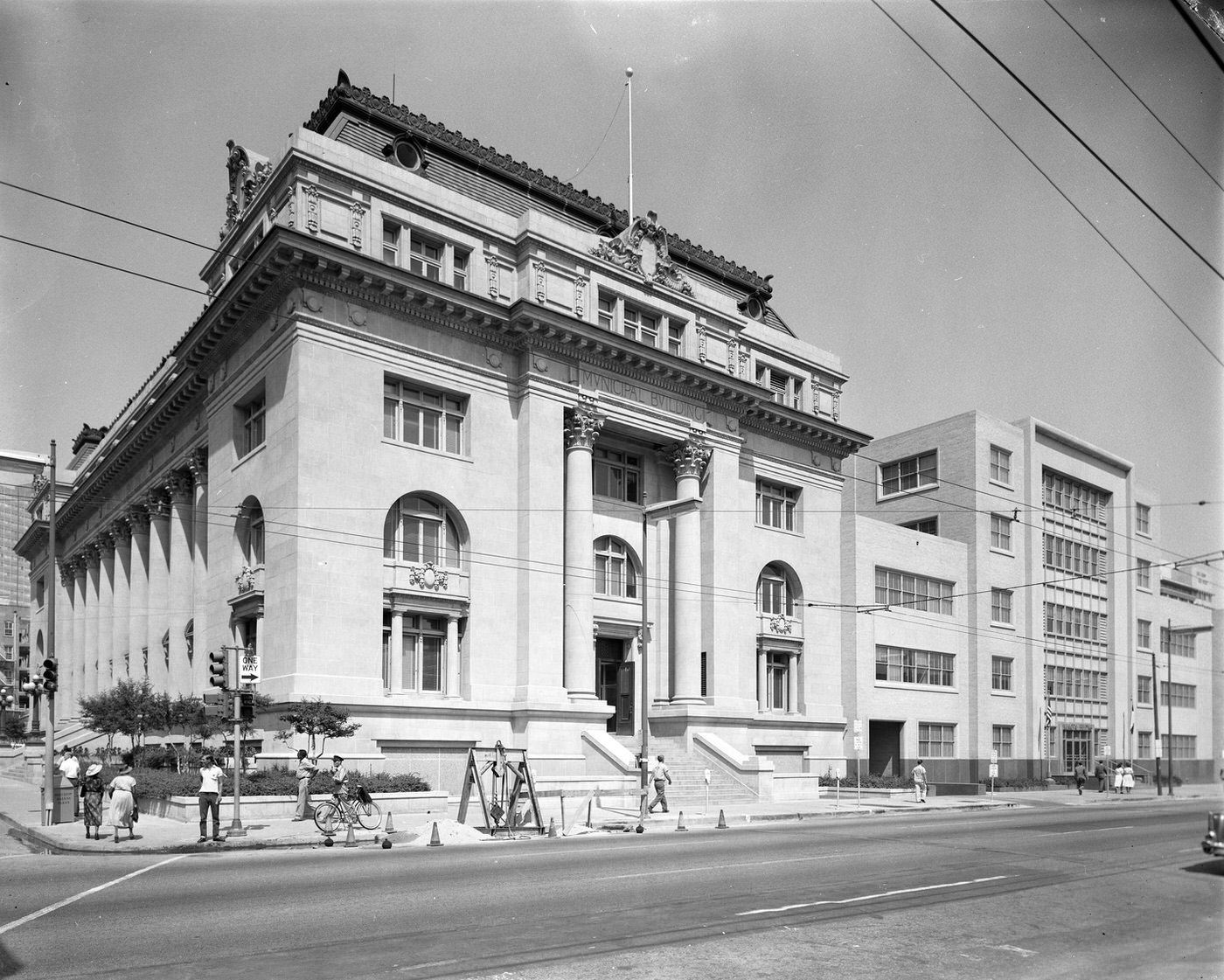 Dallas City Hall, 106 S. Harwood St., 1960