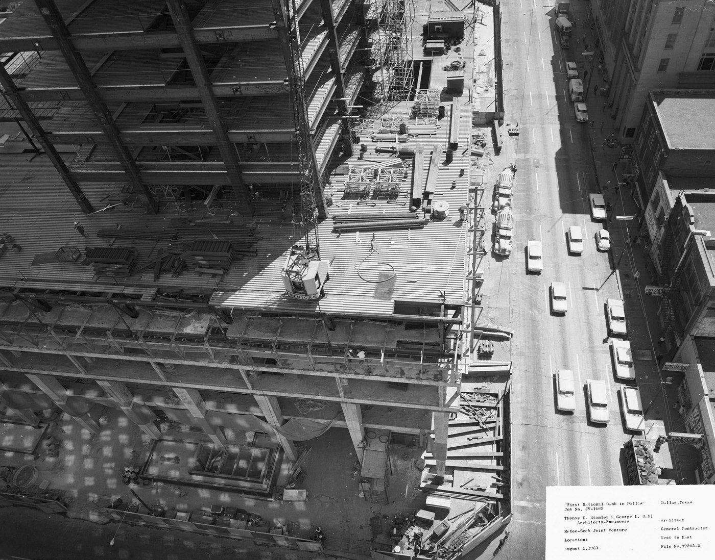 Construction of the First National Bank building, downtown Dallas, Texas, 1983