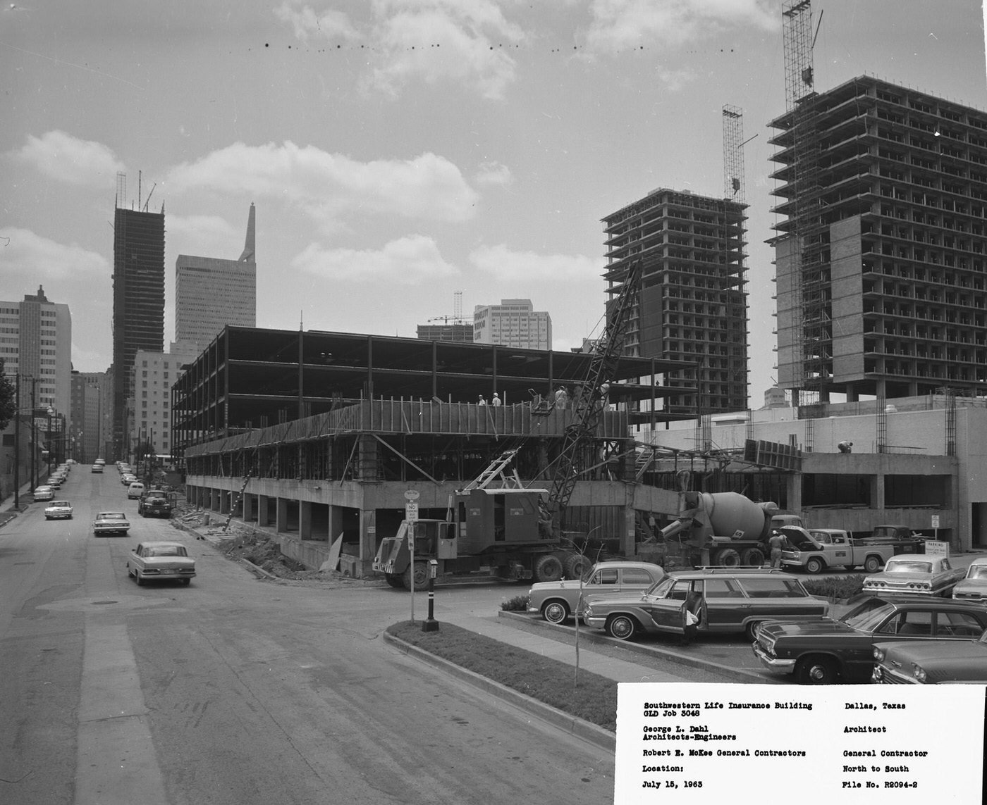 Southwestern Life Insurance building under construction, downtown Dallas, Texas, 1963