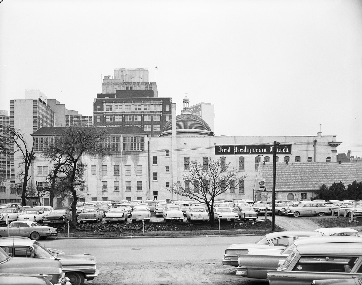 First Presbyterian Church, downtown Dallas, Texas, 1960