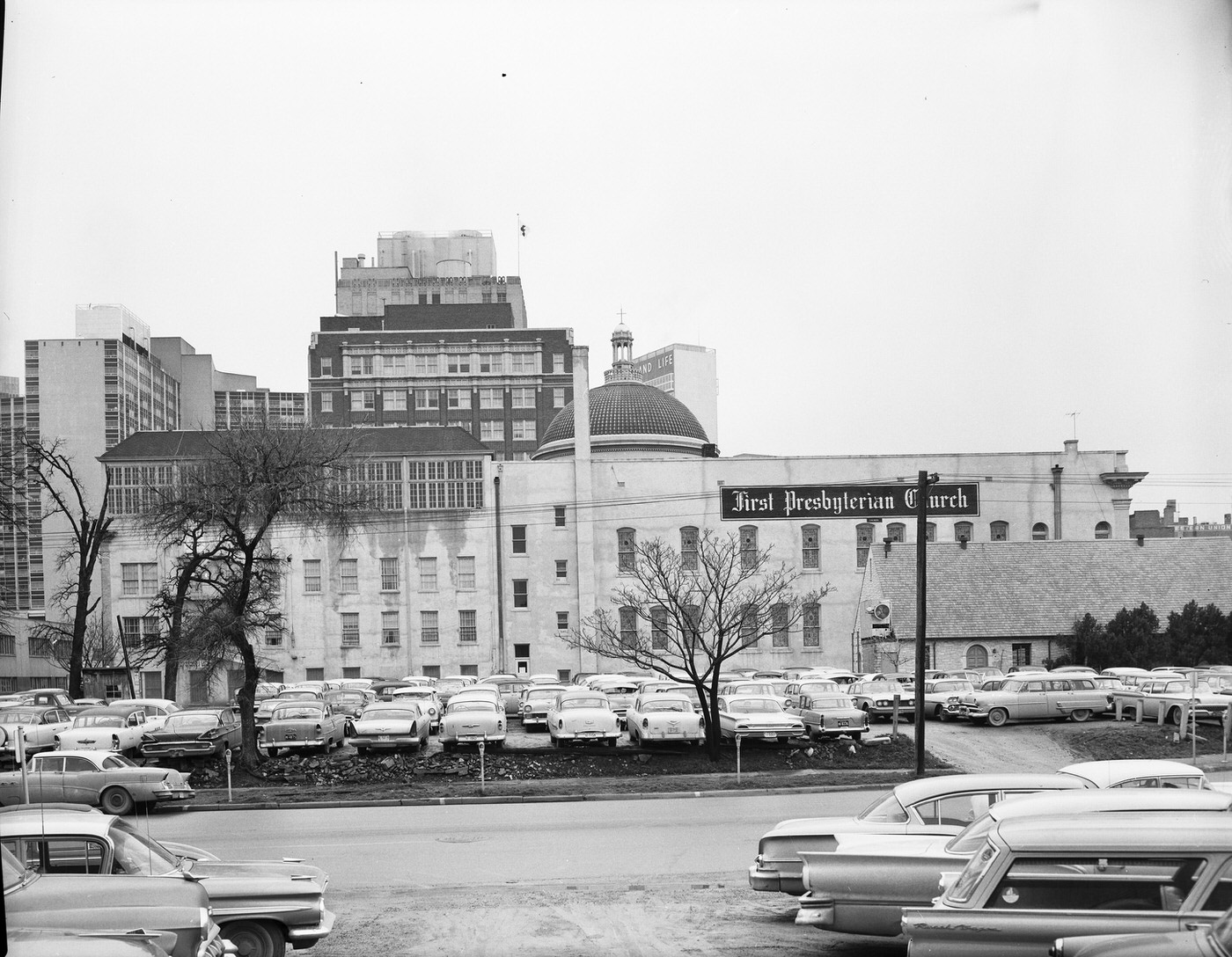 First Presbyterian Church, downtown Dallas, Texas, 1960