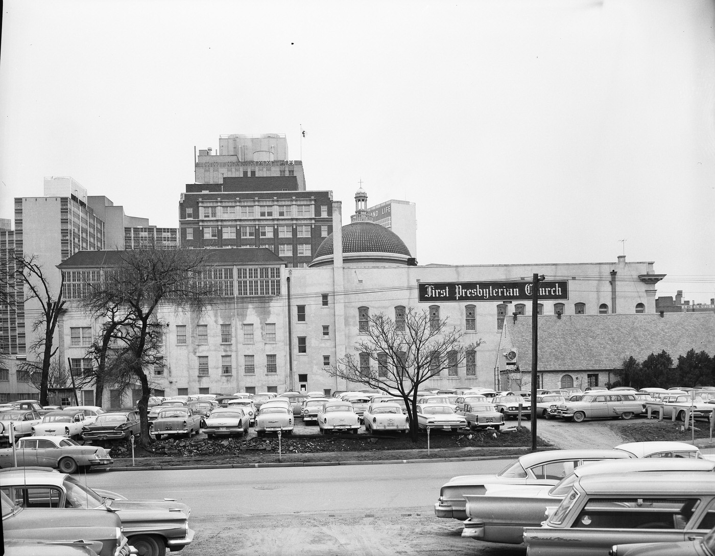 First Presbyterian Church, downtown Dallas, Texas, 1960