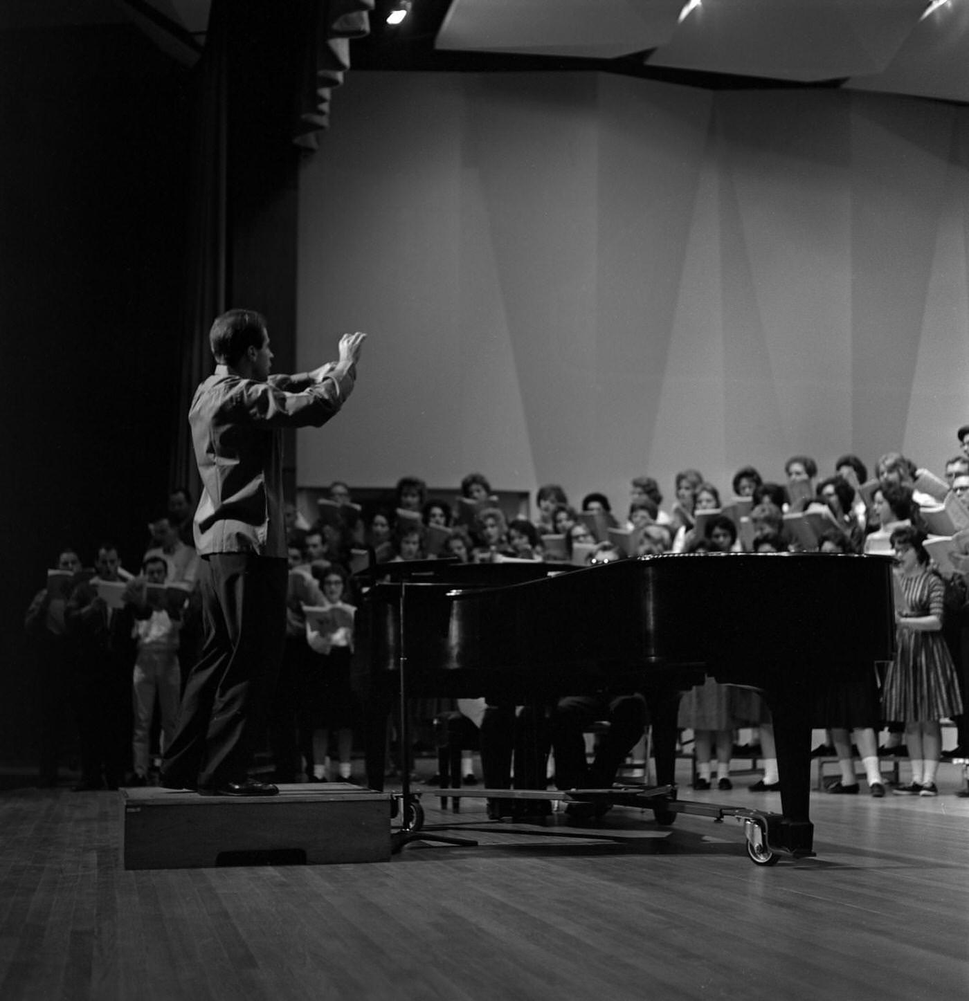 Dallas Symphony Director with the Grand Chorus, 1962