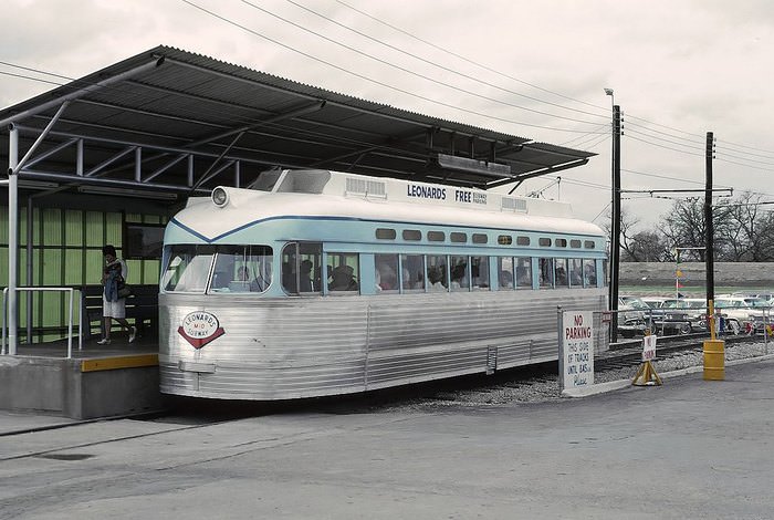 Fort Worth utilized streetcars for efficient commuter traffic and control, 1967