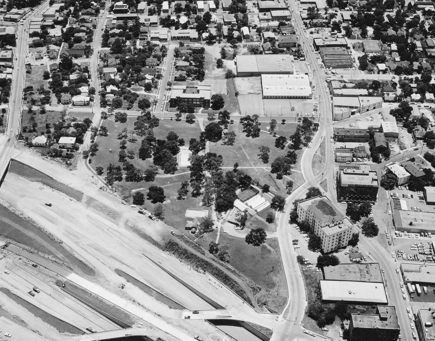 Squire Haskins, Dallas, 1966