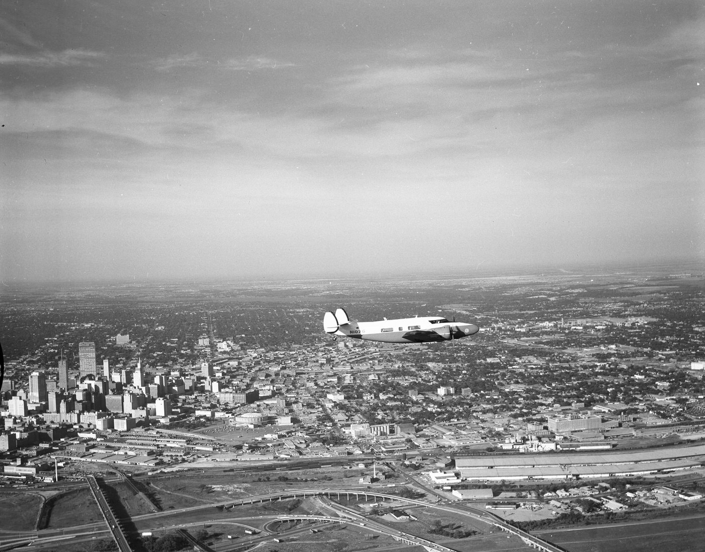 Executive Aircraft, Love Field, Dallas, 1960