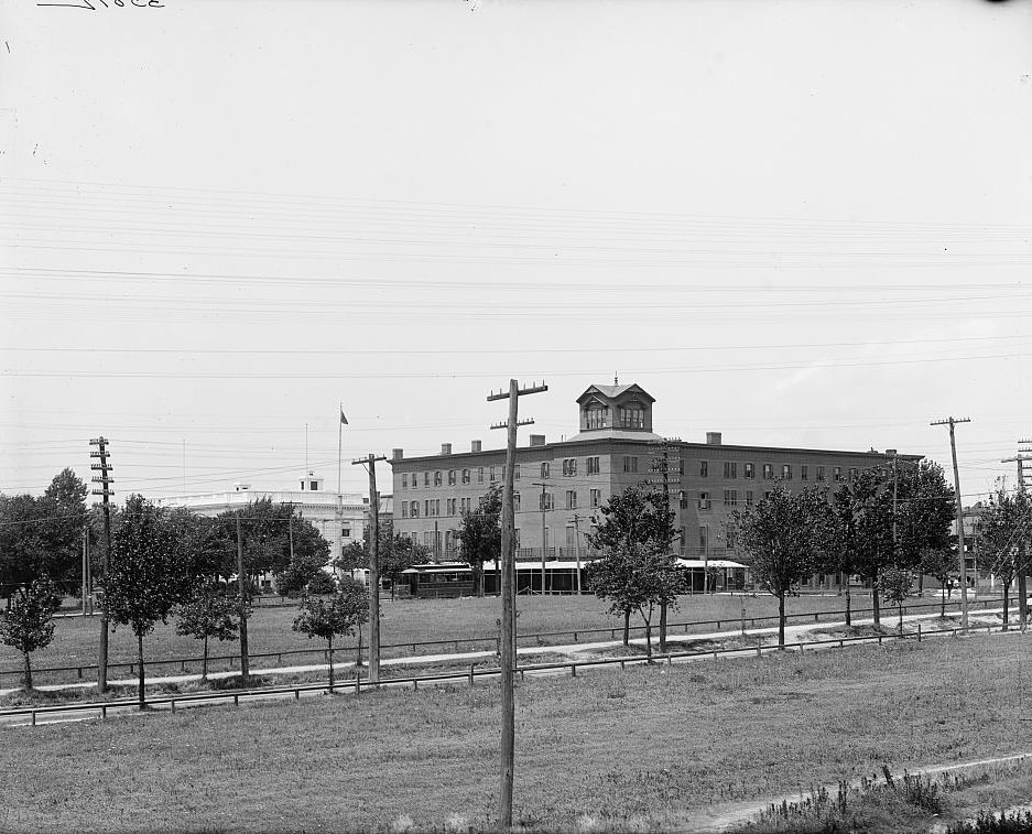 Hotel Warwick, Newport, Virginia, 1904