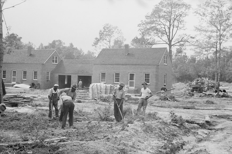 Workers on Newport News Homesteads, Virginia, 1936