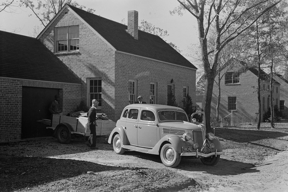 Newport News Homesteads, Virginia, 1937