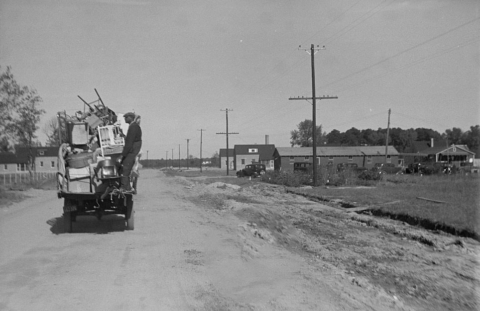 Household goods of family moving into Newport News Housing Project, Virginia, 1937