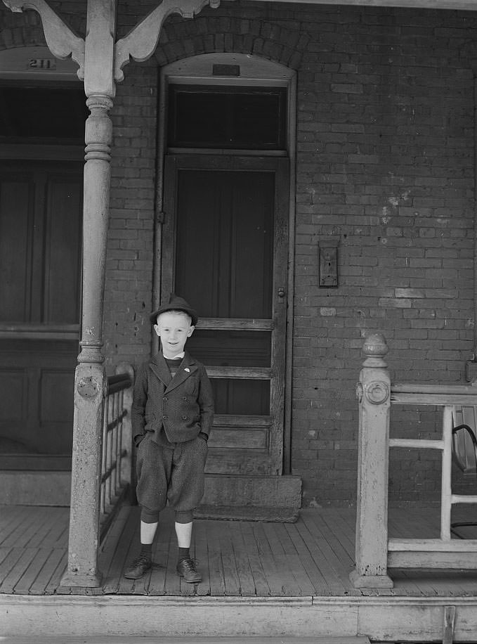 Boy from North Carolina whose family had just moved to Newport News for work in shipyards, 1941