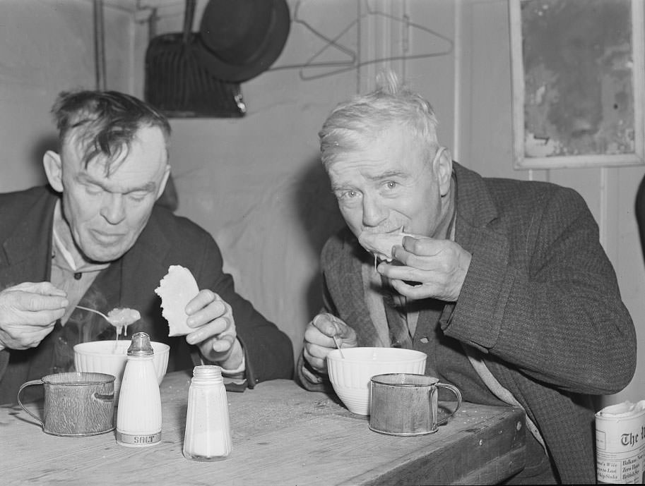 Salvation Army in Newport News, Virginia, 1941