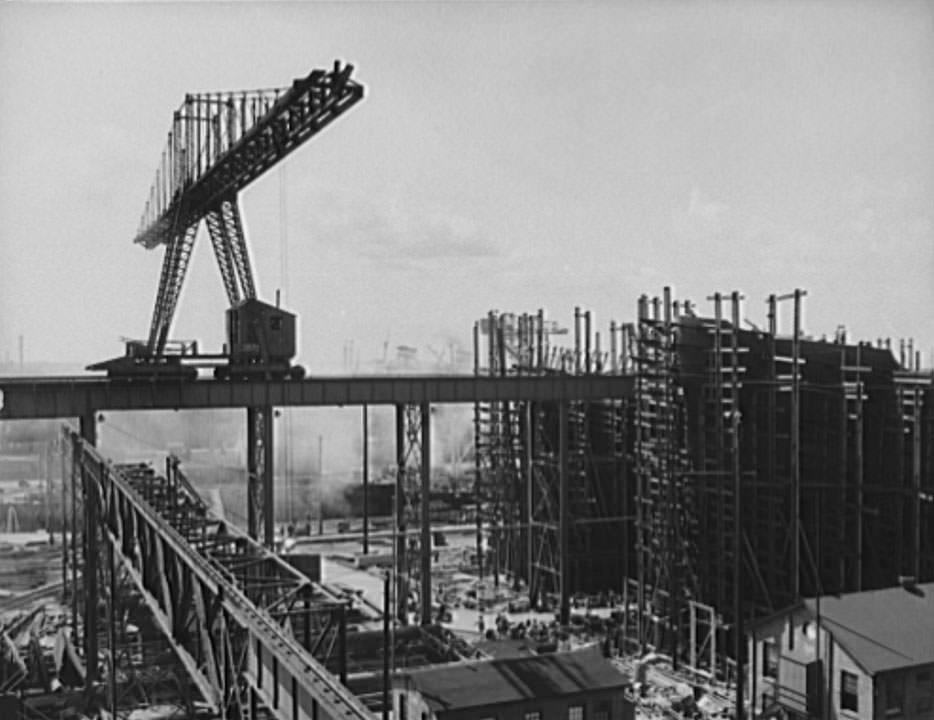 A small section of the shipyard, showing an overhead travelling ("Gentry") crane in the foreground, 19841