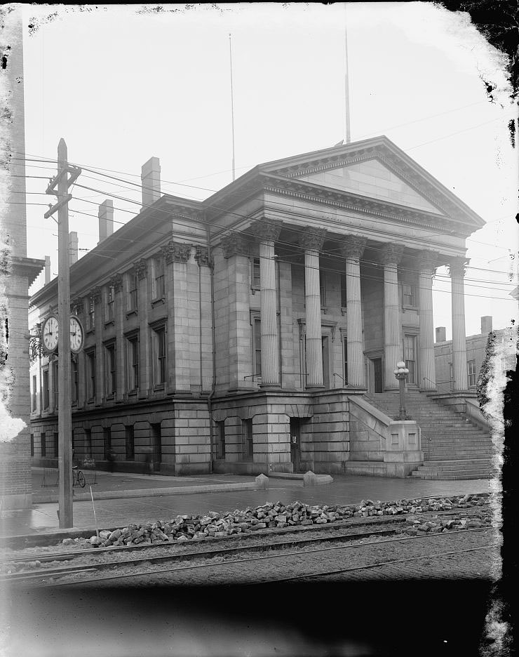 Custom house, Norfolk, 1903